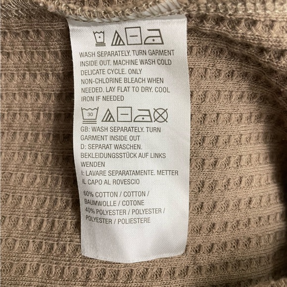 V neck pullover - Picture 4 of 14